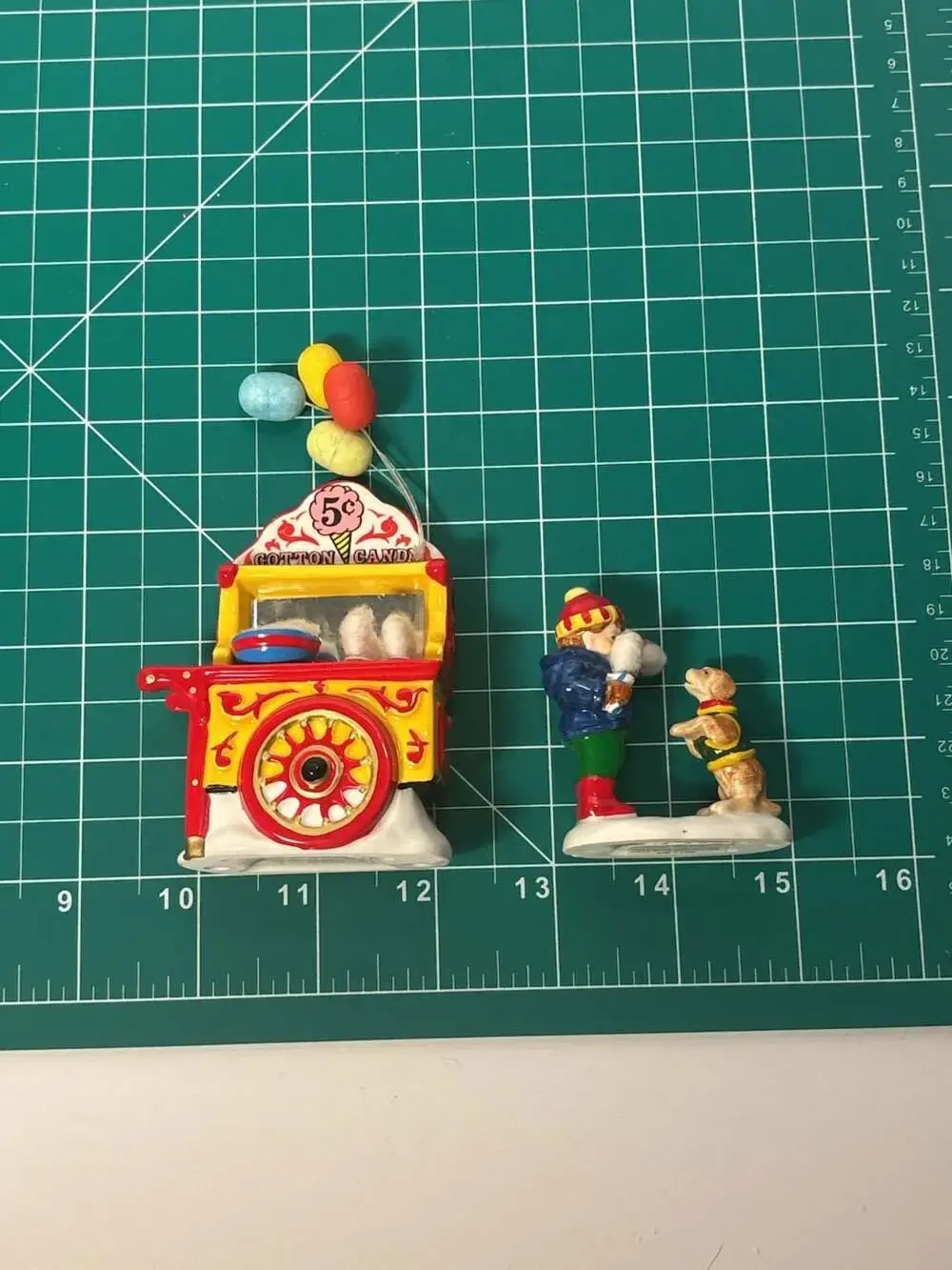 Department 56 Snow Village Carnival Cotton Candy Stand Figurines